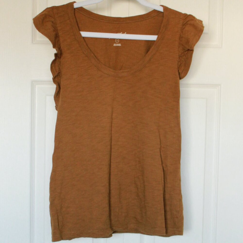 Universal Thread deep mustard ruffle tank size Small